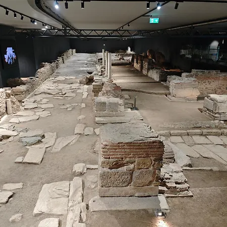 Ξενοδοχείο Minerva Premier 4*