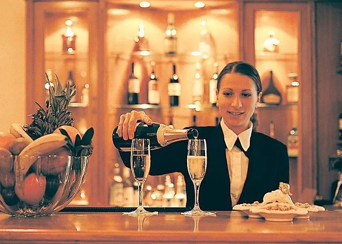 Minerva Premier Hotel