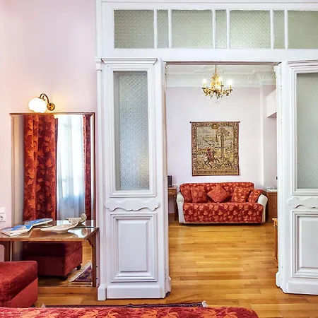 Minerva Premier Salonicco