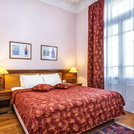 Minerva Premier Hotel