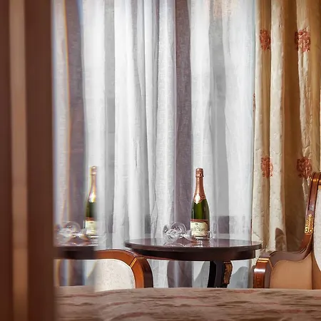 Minerva Premier Hotel