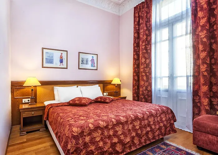 Minerva Premier Hotel