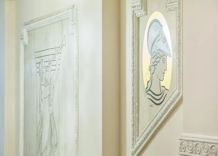 Minerva Premier Hotel 4*