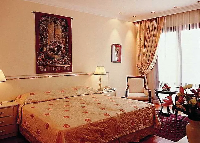 Minerva Premier Hotel Tessalónica