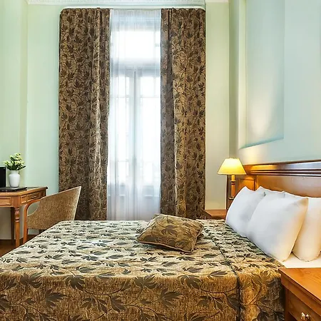 Minerva Premier Hotel Soluň